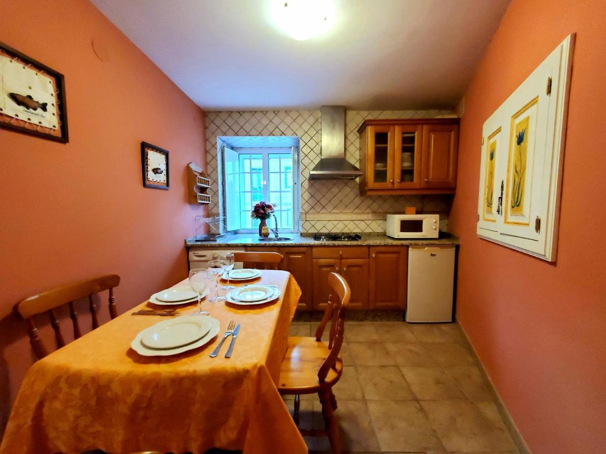 Apartamentos Turisticos Rosa Ribadeo Kültér fotó